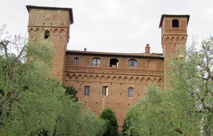 Castello Delle Quattro Torra, Italy